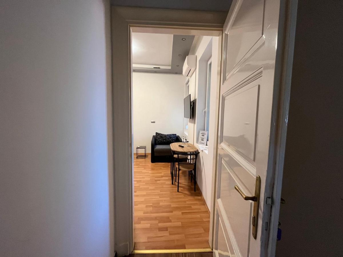 Appartamento Széchenyi Aparman  Miskolc Esterno foto